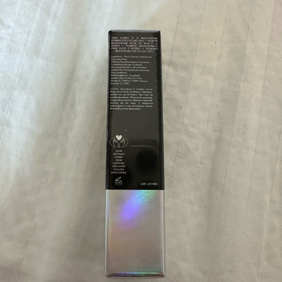 BNIB Danessa Myricks Twin Flames Multichrome Pigment in shade Lust - Picture 3 of 6